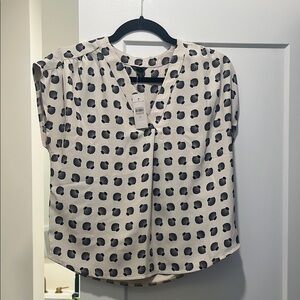 NEW Ann Taylor Sea Shell Top